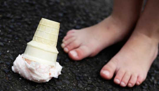 Is It Really OK To Eat Food That's Fallen On The Floor?