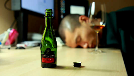 Why Drinking To Forget Could Make PTSD Worse