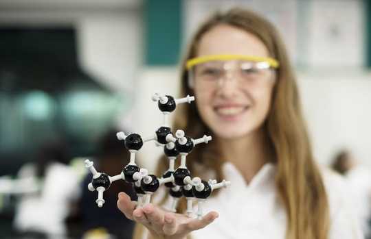 Keep Your Job Options Open And Don't Ditch Science When Choosing Next Year's School Subjects