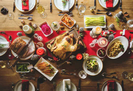 How To Cook An Environmentally-Friendlier Christmas Dinner