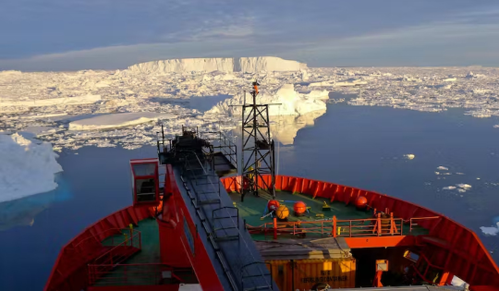 Antarctic Alarm Bells: Deep Ocean Currents Slowing Sooner Than Expected