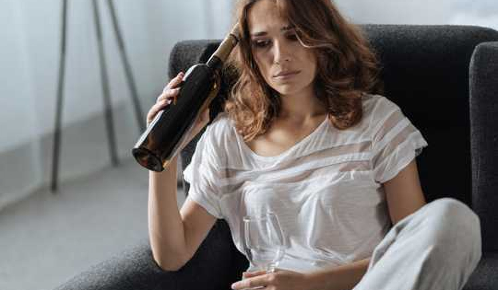 Depression And Binge Drinking More Common Among Military Spouses and Partners