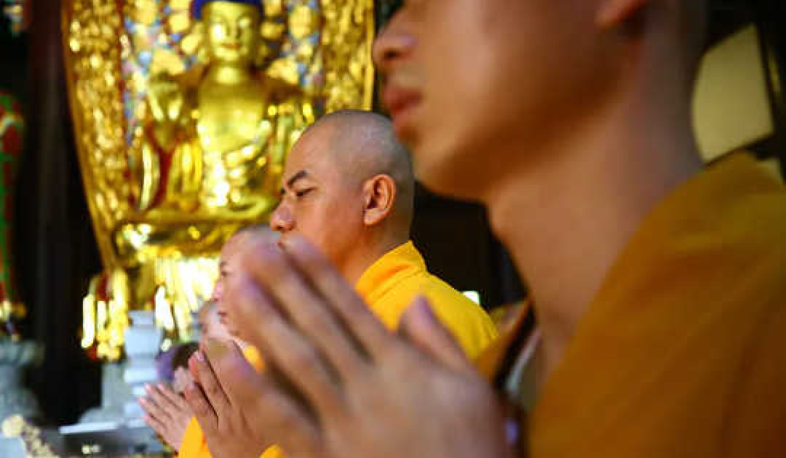 What Is Pure Land Buddhism? A Look At How East Asian Buddhists Chant and Strive For Buddhahood