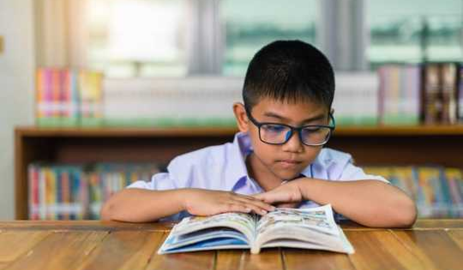 The Problems of Children Who Need Glasses and Are Not Wearing Them